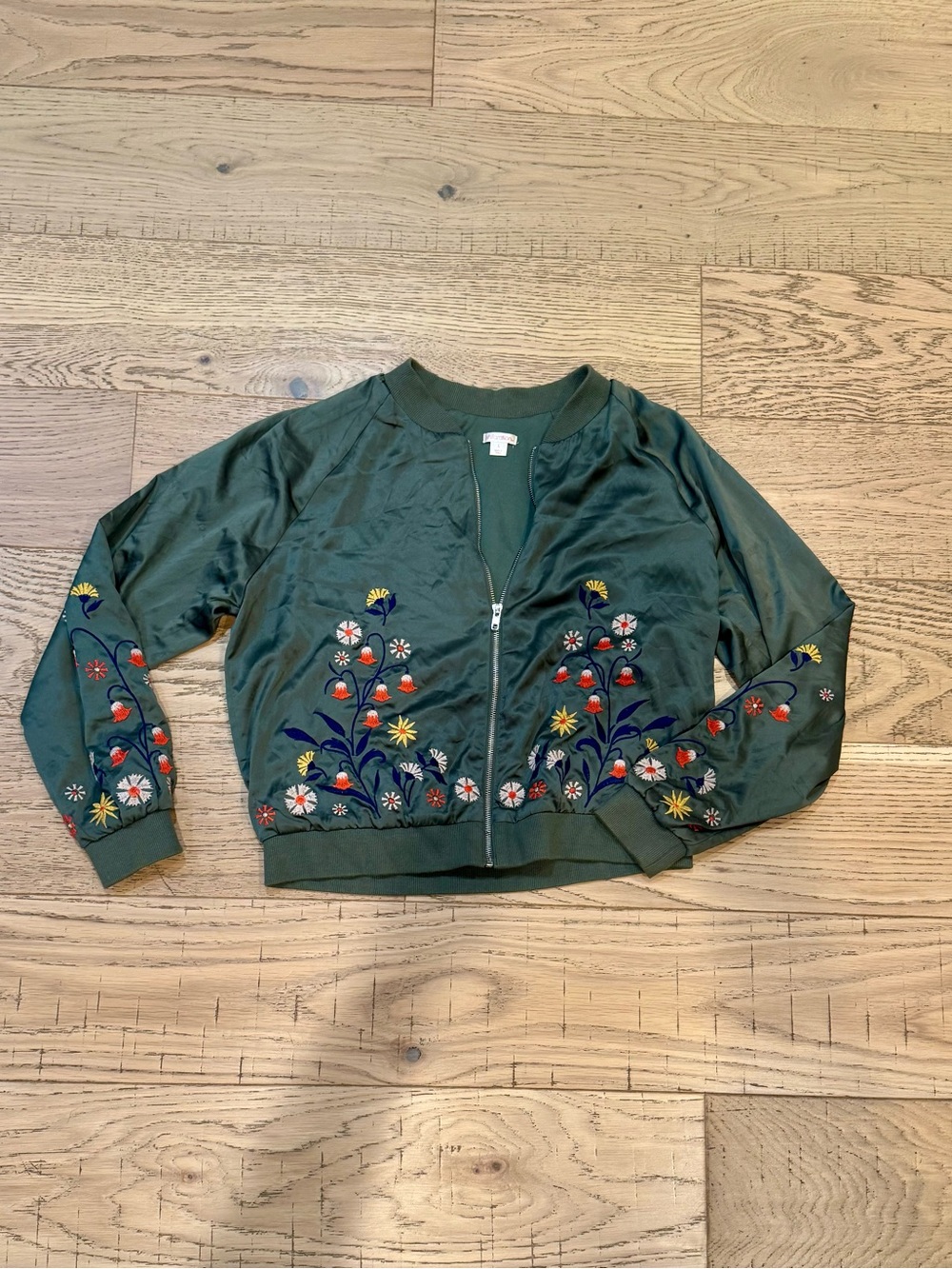 Xhilaration Olive Floral Embroidered Bomber Jacket Women’s L